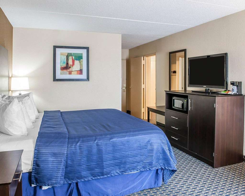 quality inn terre haute university area