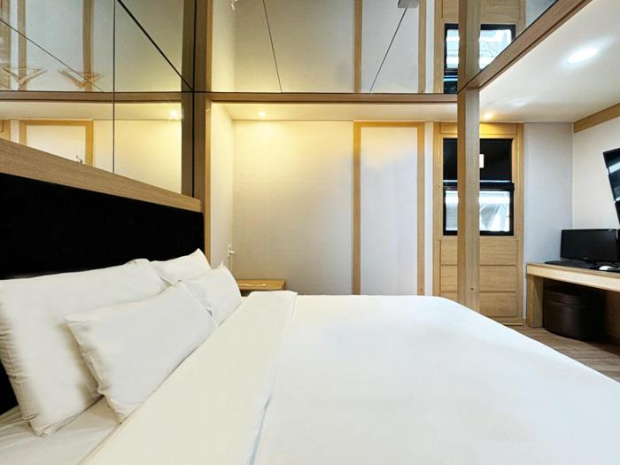 well hotel