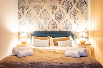 triana acacias by valcambre