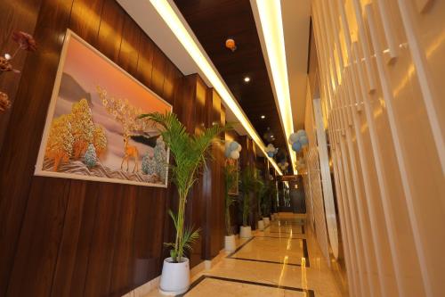 hotel taj crown plaza