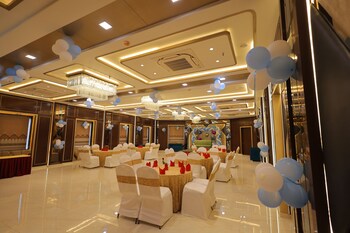 Hotel Taj Crown Plaza,India>>Agra,3.5 star