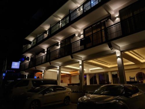 top rich hotel nuwara eliya