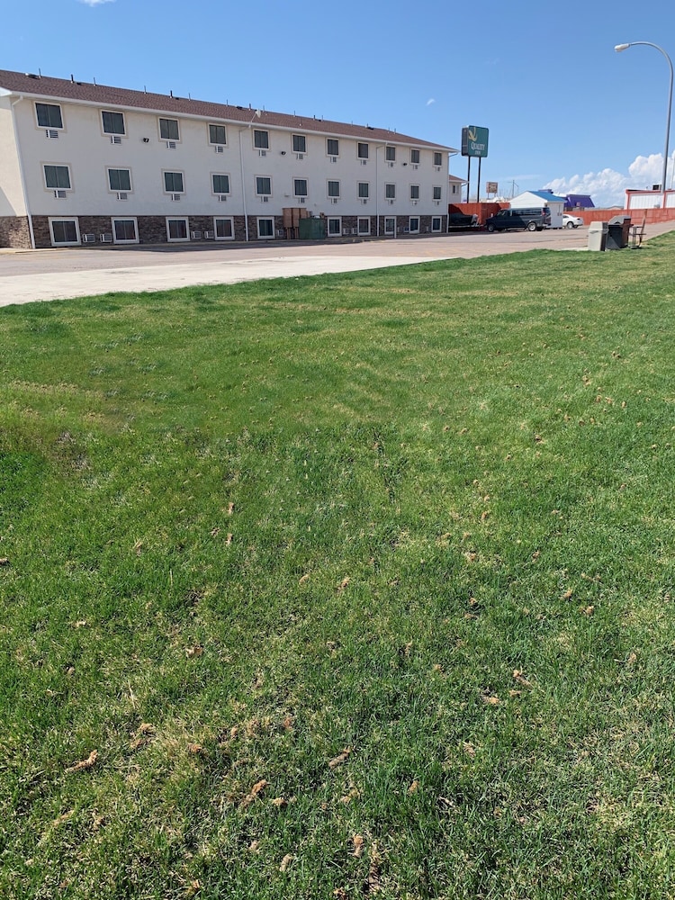 quality inn gillette i 90 east