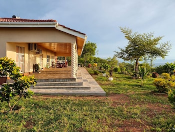 sunset lakeview lodge