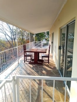 sunset lakeview lodge