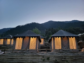 toy town manali