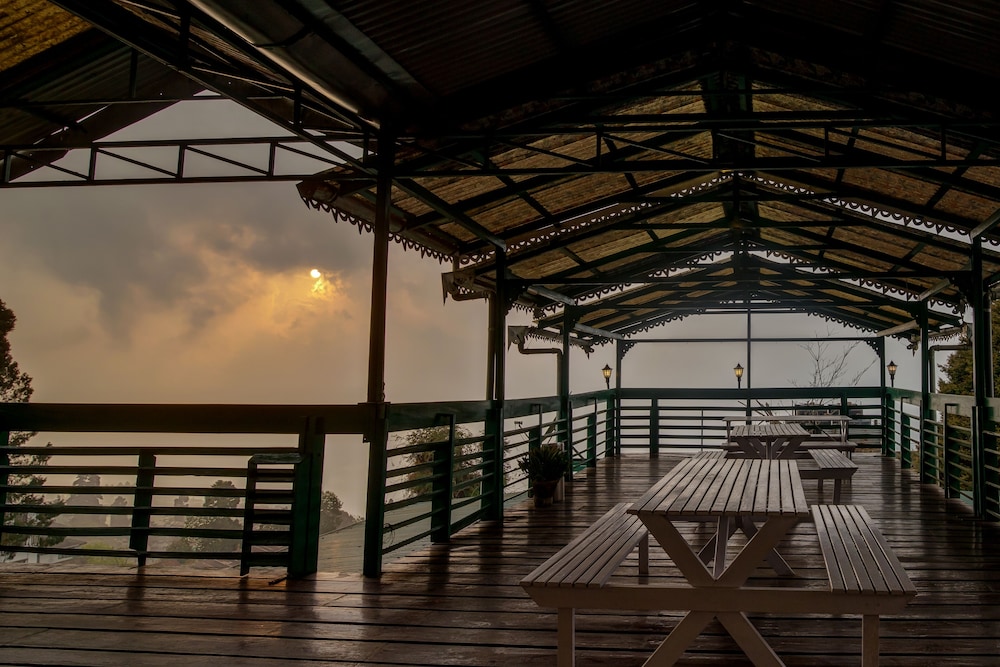 muscatel himalayan resort