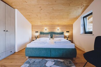 premium apartments areit penthouse