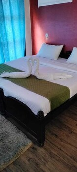 apple orchard resort