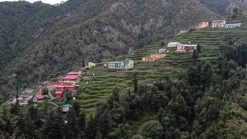 Apple Orchard Resort,Dhanaulti>>Dehradun,3 star