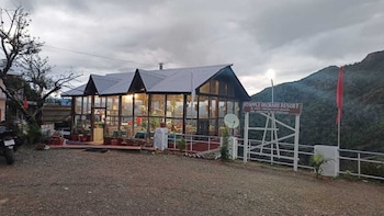 apple orchard resort