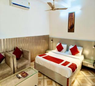 hotel ratan palace