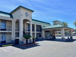 days inn by wyndham greenville