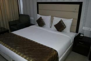 hotel ek noor residency