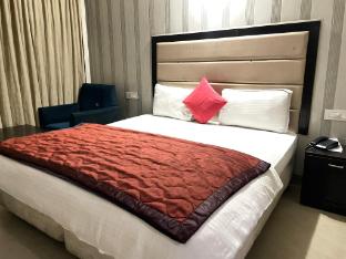 hotel ek noor residency