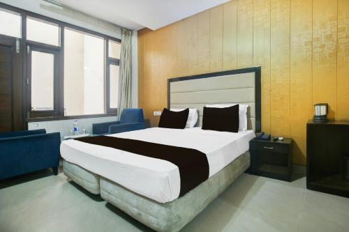 hotel ek noor residency