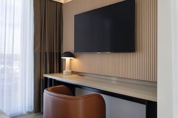 cascade hotel kansas city a tribute portfolio hotel