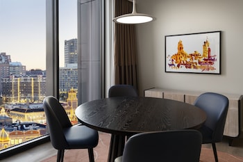 cascade hotel kansas city a tribute portfolio hotel