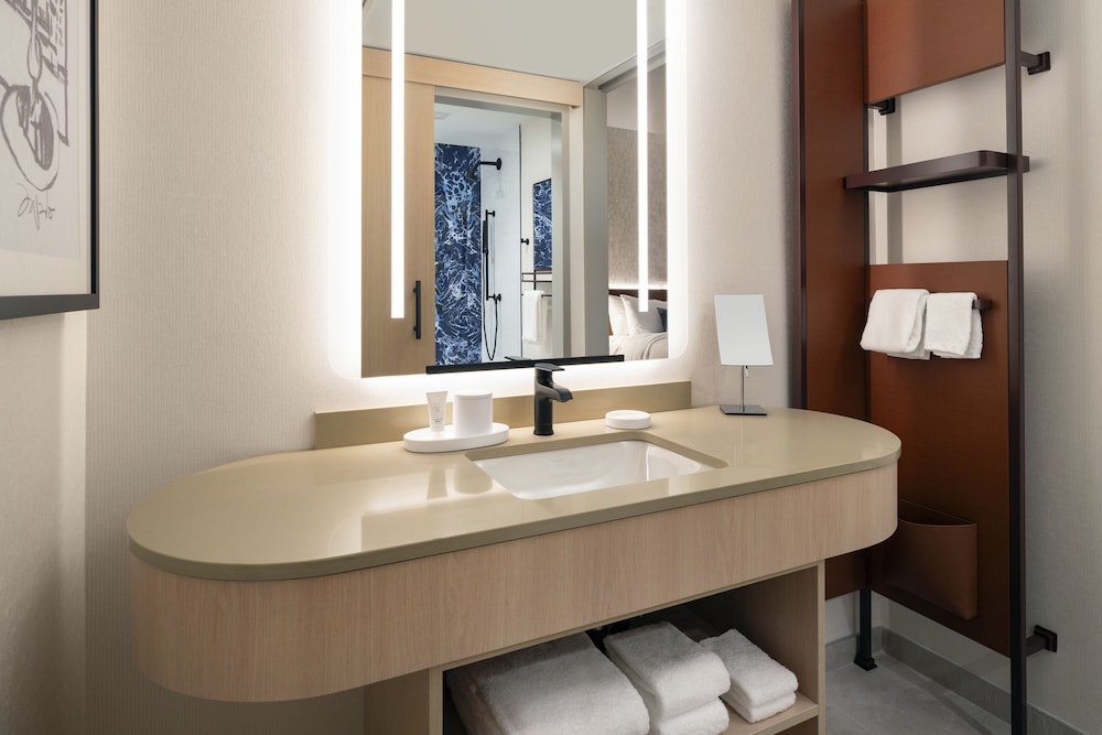 cascade hotel kansas city a tribute portfolio hotel