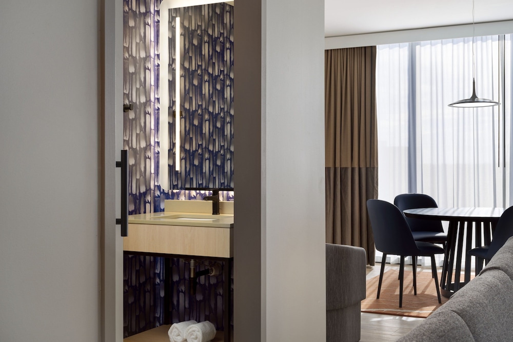 cascade hotel kansas city a tribute portfolio hotel