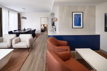 cascade hotel kansas city a tribute portfolio hotel