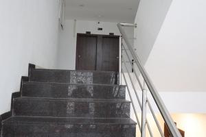 hotel new samrat