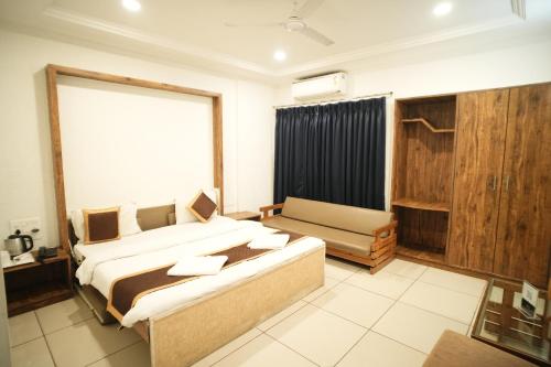hotel kartiki