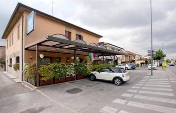 Locanda Da Renzo,Casier>>Casale Sul Sile,3 star