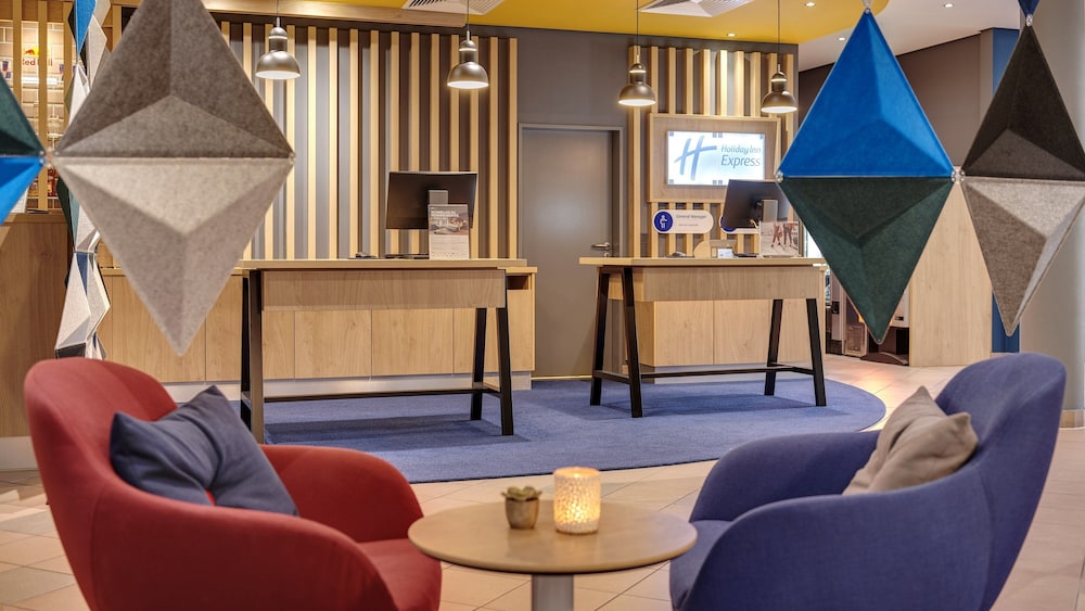 holiday inn express cologne troisdorf by ihg