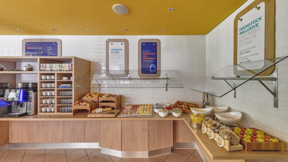holiday inn express cologne troisdorf by ihg