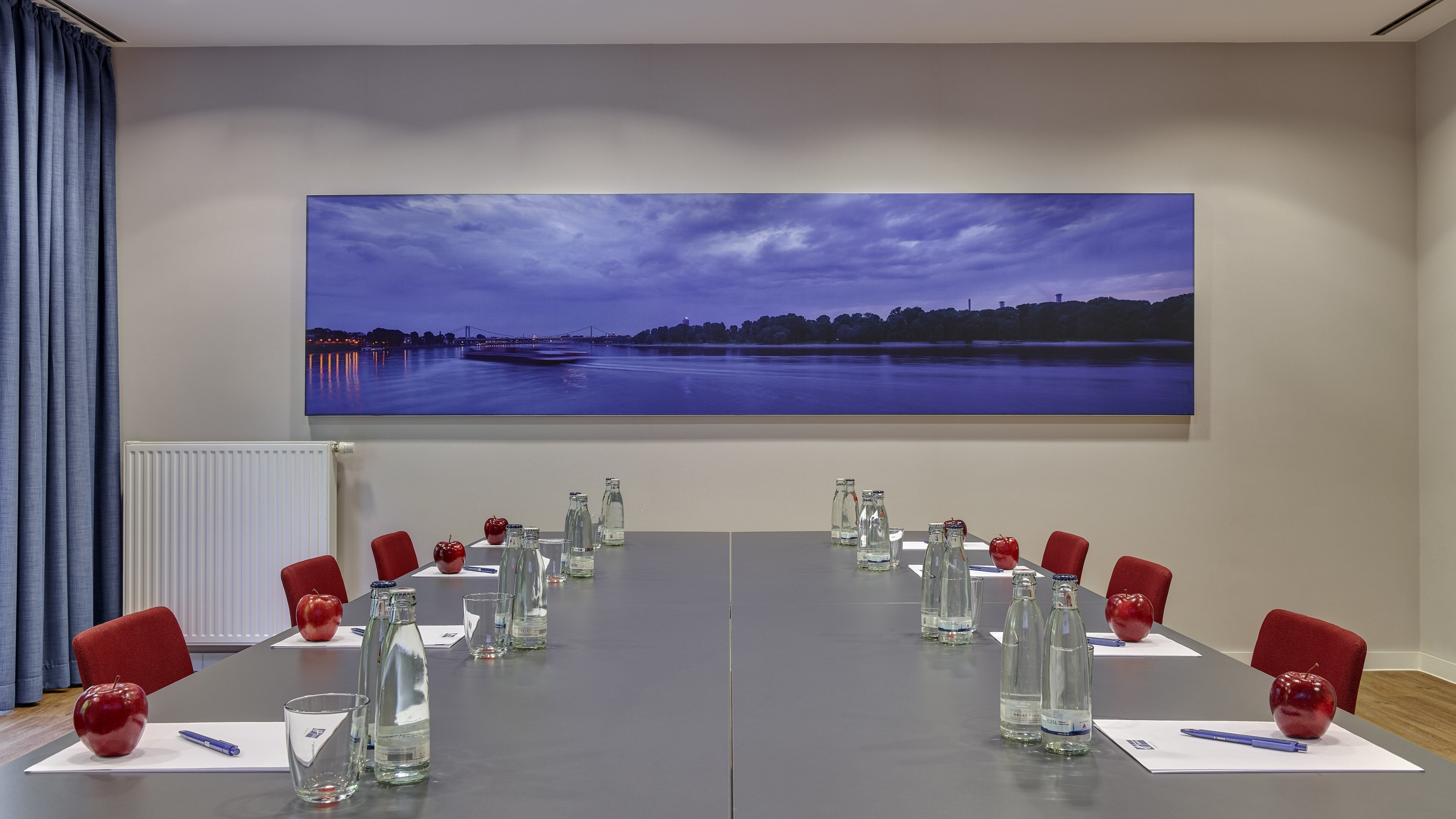holiday inn express cologne troisdorf by ihg