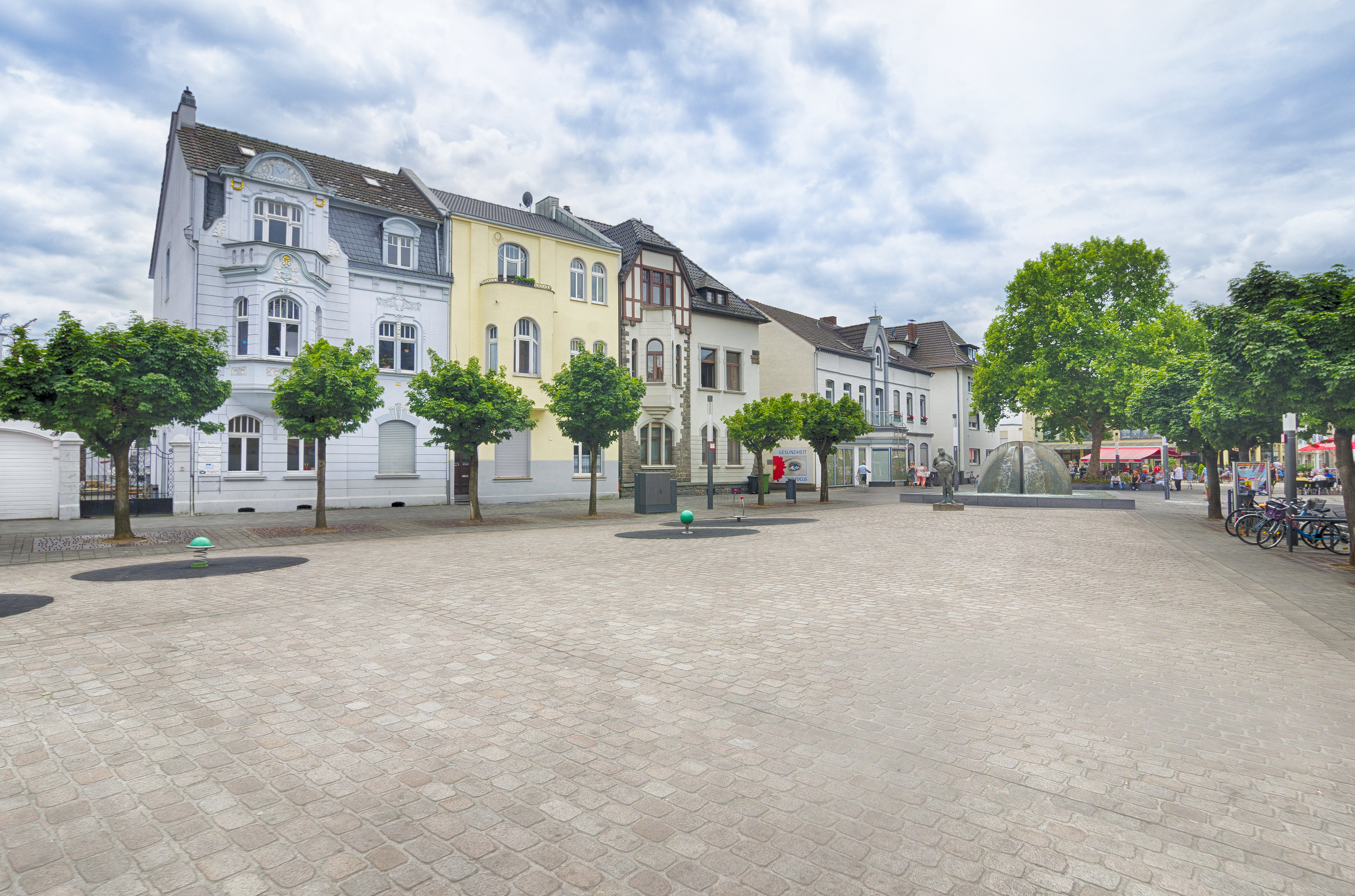 holiday inn express cologne troisdorf by ihg