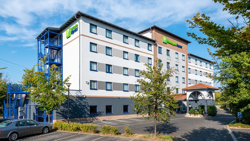 holiday inn express cologne troisdorf by ihg