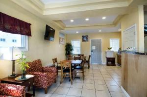 econo lodge