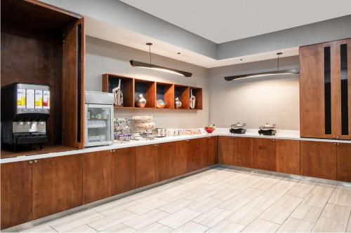 springhill suites by marriott tulsa