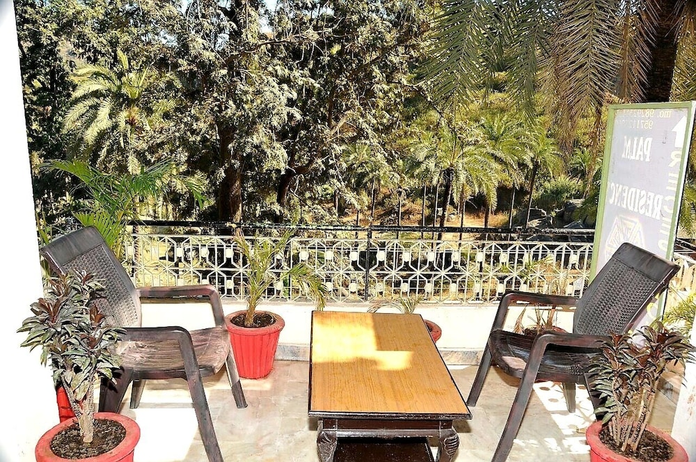 eminence palm residency