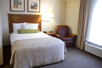 candlewood suites champaign urbana university area by ihg