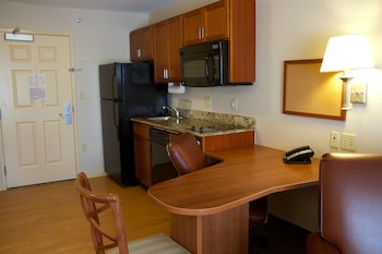candlewood suites champaign urbana university area by ihg