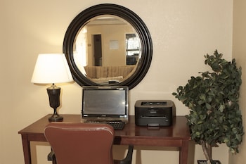 candlewood suites champaign urbana university area by ihg