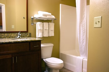 Candlewood Suites Champaign-Urbana University Area By Ihg,Champaign County>>Champaign,3 star