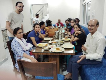hotel keshav nandan by the shivaay