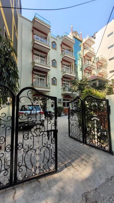 hotel keshav nandan by the shivaay