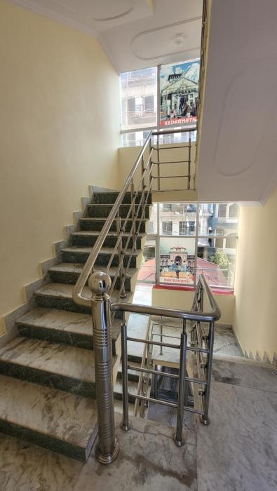 hotel keshav nandan by the shivaay