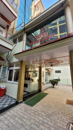 hotel keshav nandan by the shivaay