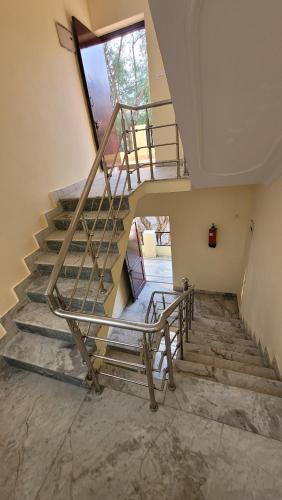 hotel keshav nandan by the shivaay