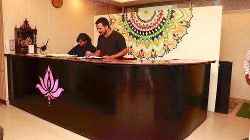 hotel leisure palace by wb inn