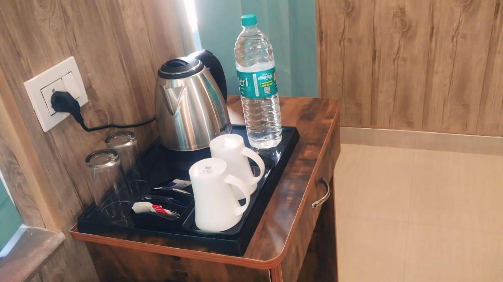 hotel leisure palace by wb inn