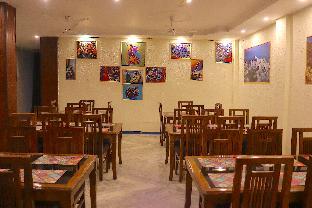 hotel leisure palace by wb inn