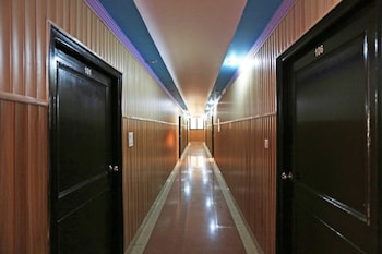 hotel leisure palace by wb inn