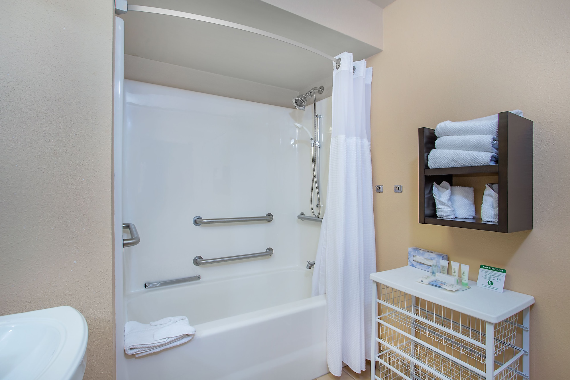 staybridge suites chattanooga downtown convention center by ihg